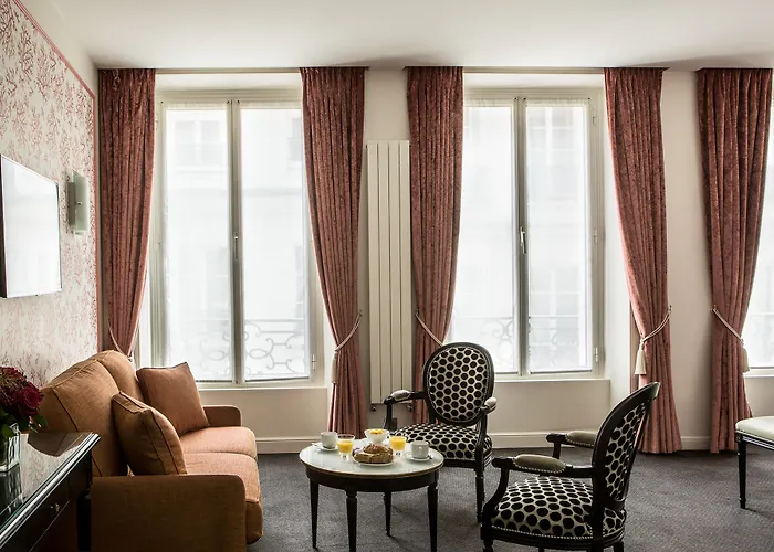 Hotel Saint-Petersbourg Opera & Spa